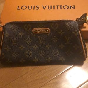 Louis Vuitton small handbag monogram canvas.